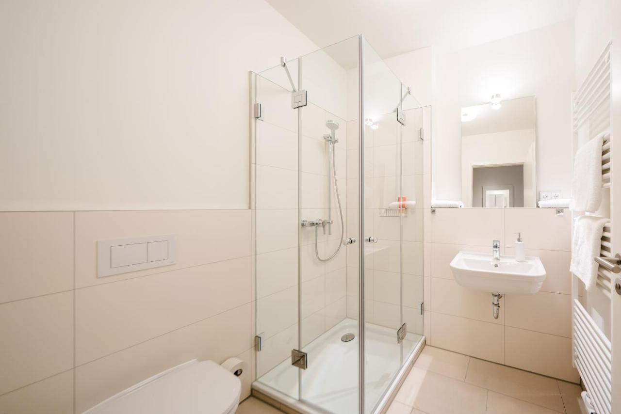 Double or Twin Room Souterrain,770786758:JPEG